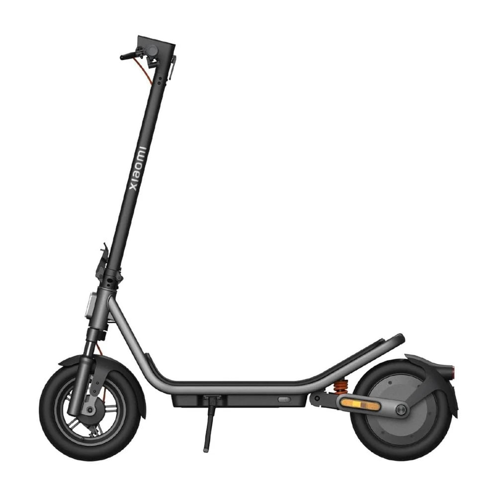 XIAOMI Electric Scooter 6, 12 Zoll, Schwarz, 45 km Reichweite