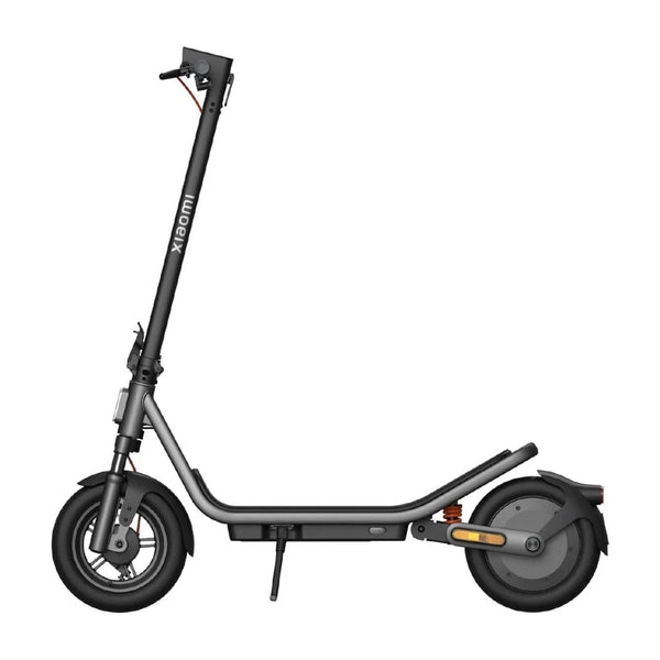 XIAOMI Electric Scooter 6, 12 Zoll, Schwarz, 45 km Reichweite
